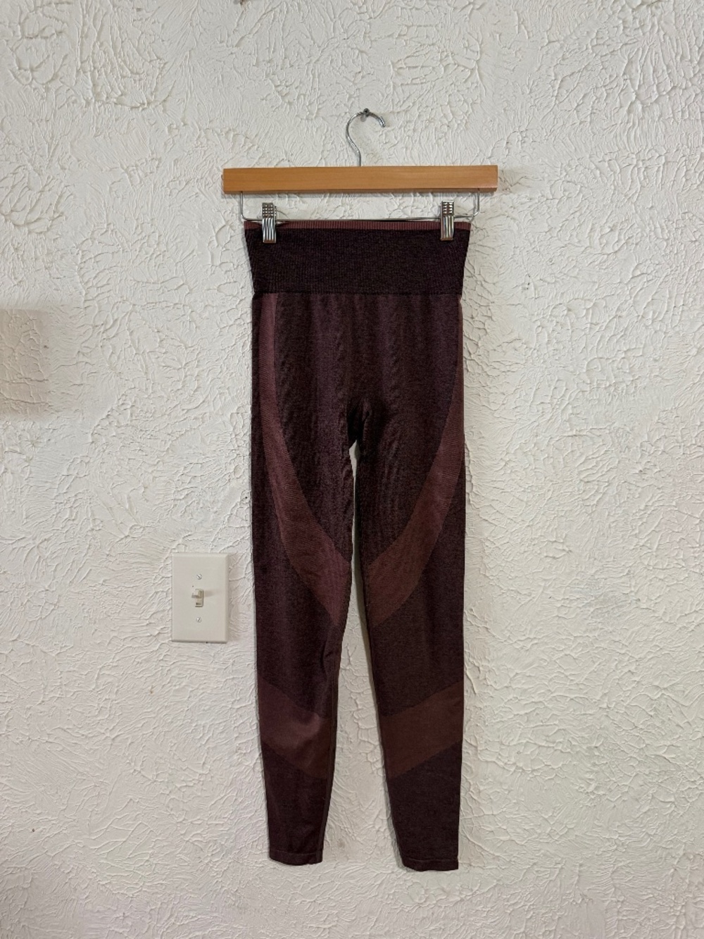 PINK Victoria's Secret Purple Seamless High Rise Leggings Size XS